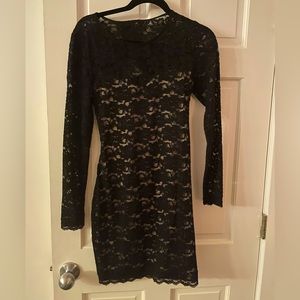 Women’s lace dress